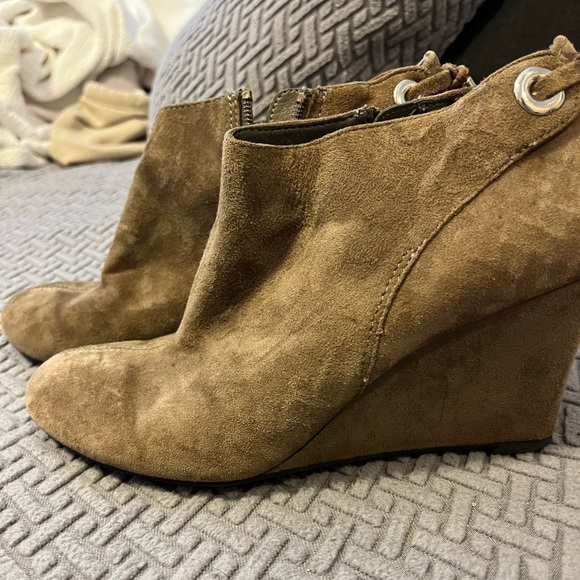 Anne Taylor iFlex Wedge Booties - Picture 2 of 6